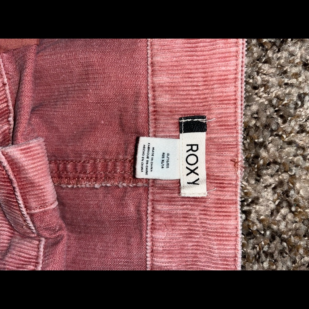 Roxy pink corduroy skirt. - Picture 4 of 4